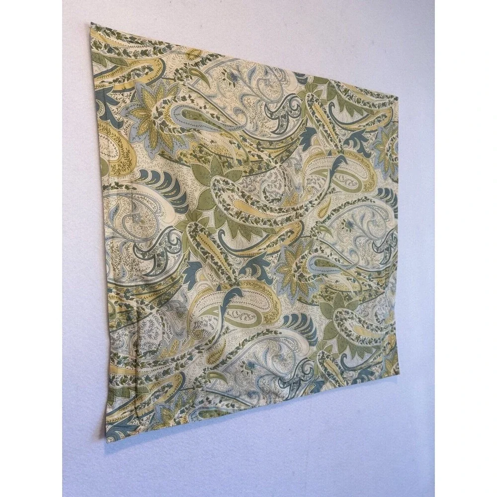 Pottery Barn Single Euro Sham Paisley 100% Cotton Cottage Home Green Yellow Blue